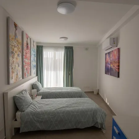 Апартаменты The Wharf Penthouse *